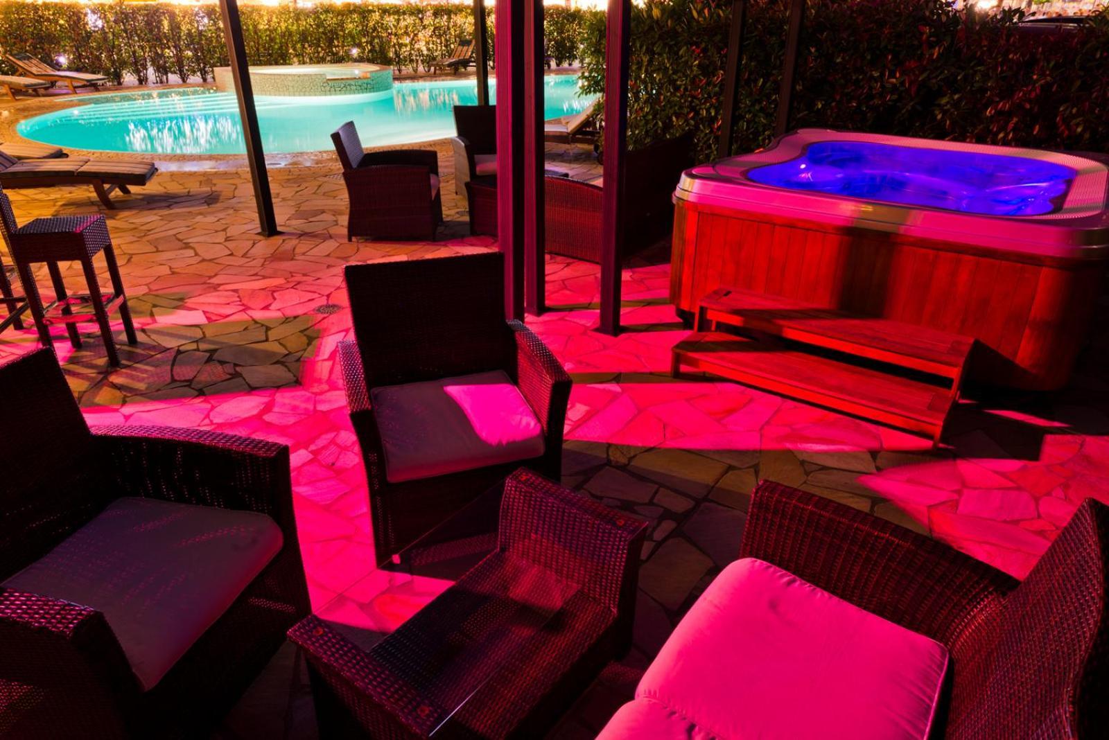 Hotel Corallo Ераклеа Маре Екстериор снимка